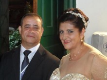 Na sexta, 23/01, Maria Aparecida e Vanderlei Gomes receberam as bênçãos matrimoniais numa cerimônia revestida de grande beleza e simplicidade.