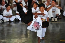 Batizado e troca de graduações reúne ícones da capoeira em Itabirito