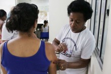 Saúde realiza mutirão e vacina mais de 800 pessoas contra a Febre Amarela em Mariana - Foto de Eliene Santos