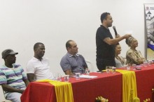 Mariana define os membros do Conselho Municipal de Promoção à Igualdade Racial - Foto de Eliene Santos