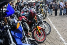 Furquim recebe centenas de motociclistas - Foto de Roberto Jr