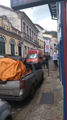 Ataque de abelhas no Centro Histórico de Ouro Preto