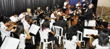 Orquestra infanto-juvenil da E. E. Padre João Botelho abriu o evento e encantou o público - Foto de Agnaldo Montesso