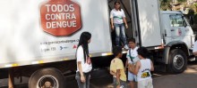 Crianças trocaram possíveis focos da Dengue por material escolar - Foto de Michelle Borges