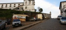 Trailers de lanches começam a ser retirados do Centro Histórico de Ouro Preto