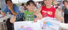 Centenas de crianças se divertiram nas mesinhas de colorir do SAAE - Foto de Mayra Michel