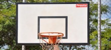 Prefeitura instalou tabelas de basquete na quadra do bairro São José - Foto de Jordana Mapa