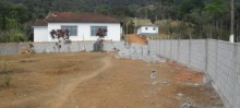Cemitério de Serra dos Cardosos recebe muro de isolamento