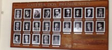 Galeria dos Presidentes. Sala com acervo fotográficos de todos os presidentes da Aceop - Foto de Daniel Palazzi