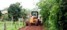 Manutenções de estradas pelos distritos seguem a todo vapor em Mariana