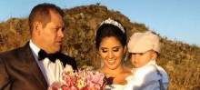 Poliana e Felipe receberam as bênçãos matrimoniais no último sábado sob o olhar do filho Lorenzo, amigos, familiares e convidados. Parabéns ao casal.