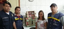 Doação de morangos a entidades filantrópicas - Foto de Thiago Anselmo