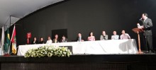 Celso Cota reúne prefeitos e lideranças na festa dos 30 anos da AMAPI - Foto de Kíria Ribeiro