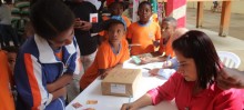 Projeto Poesia Viva entrega 300 livros na Escola Municipal de Serra do Carmo - Foto de Laura Vasconcelos