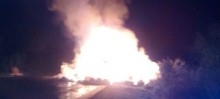 Caminhão fica destruído após incêndio em Itabirito