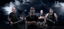 Banda de Heavy Metal Thunderwrath se apresenta no festival