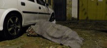 A vítima passou a noite esperando atendimento deitado no chão. - Foto de Central RCA