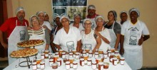 Moradores de Itabirito são capacitados para fazer picles e derivados do tomate