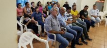Em visita a Ribeirão do Eixo, prefeito Alex fala a população sobre a Febre Amarela