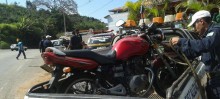 Motociclista é detido por direção perigosa em Mariana - Foto de Maurício Correa
