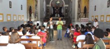 Estudantes conheceram a igreja Nossa Senhora da Conceição, em Acuruí.