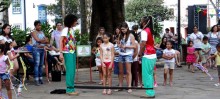 Brincadeiras tradicionais garantiram a diversão dos pequenos no Jardim - Foto de Eliene Santos
