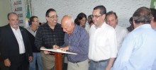Prefeito José Leandro Filho assina convênio com Governo de Minas pelo programa Pró-Município - Foto de Allãn Passos