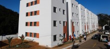 160 famílias receberam gratuitamente os apartamentos - Foto de Sanderson Pereira