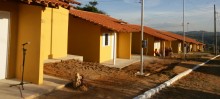 Comunidade do Alto do Beleza, em Cachoeira do Campo, recebe casas do programa habitacional - Foto de Neno Vianna