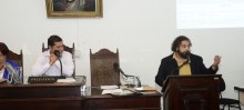 Presidente da Câmara, Léo Feijoada (à esquerda) critica mudanças no Semae e na Secretaria de Obras. Vereador Chiquinho de Assis (à direita) comemora derrubada de Veto sobre o Hip-Hop