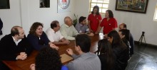 Prefeitura realiza reunião histórica no SINDSFOP - Foto de Roberto Ribeiro